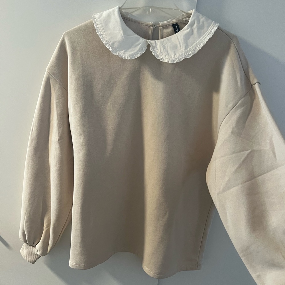 Beige Long Sleeve Top with White Collar
